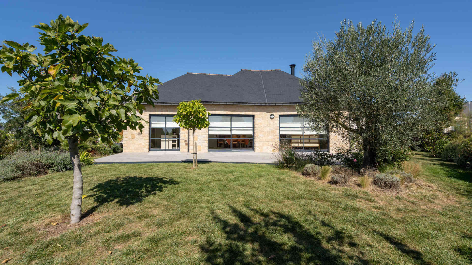 jardin maison construction